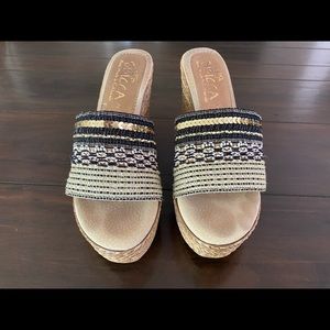 Sbicca platform sandal 7 Source